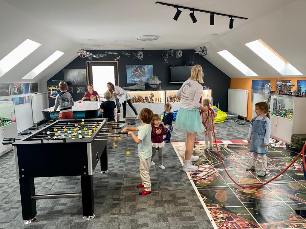 Arena Mocy additional attractions including gaming 20250930230920 - Arena Mocy paintball