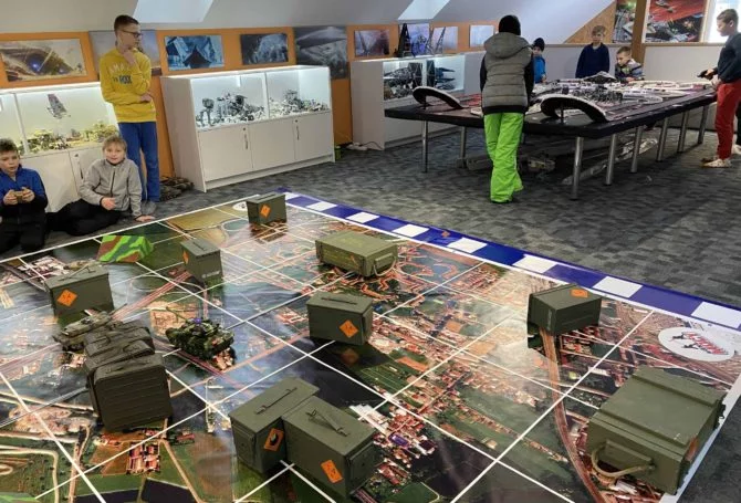 Arena Mocy additional attractions including gaming 20251001223952 - Arena Mocy paintball