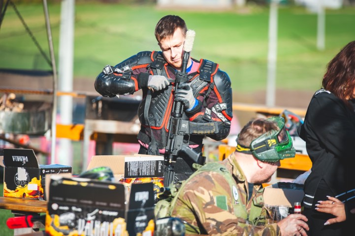 Paintball team communication tactics, players usin 20251002222417 - Arena Mocy paintball