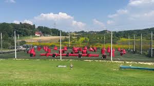 Professional film crew recording paintball tournam 20251001230015 - Arena Mocy paintball