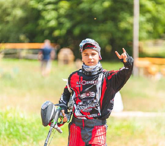 Pole paintballowe Arena Mocy - akcja podczas gry